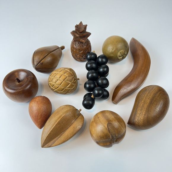 Vtg Handmade Wooden Fruit Grapes Star Fruit Pineapple MCM Grannycore 11 Pieces - Picture 2 of 7
